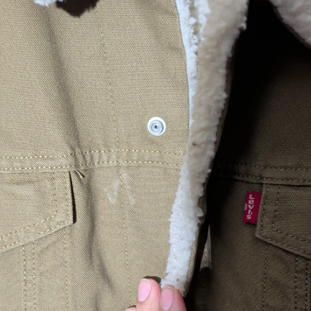 Levi's Men's Olive Sherpa Collar Jacket - Picture 4 of 8
